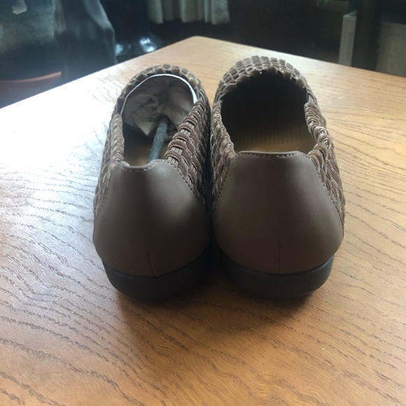 Comfortview Bethany brown Shoe - Picture 4 of 9